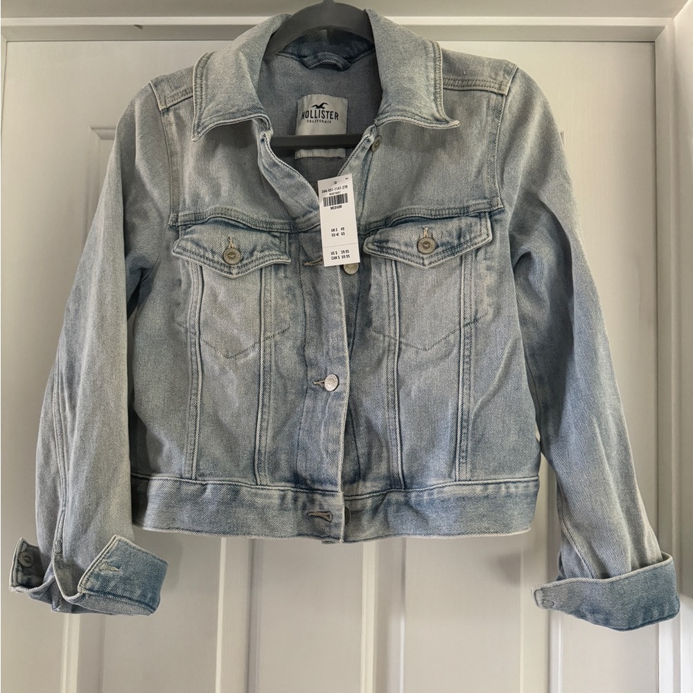 Cropped denim jean jacket NWT
